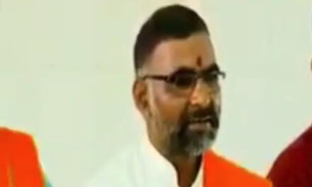 ’ہم نے گاندھی جی کو نہیں بخشا، پھر آپ کیا چیز ہیں‘، بیان دینے والا ہندو مہاسبھا لیڈر گرفتار