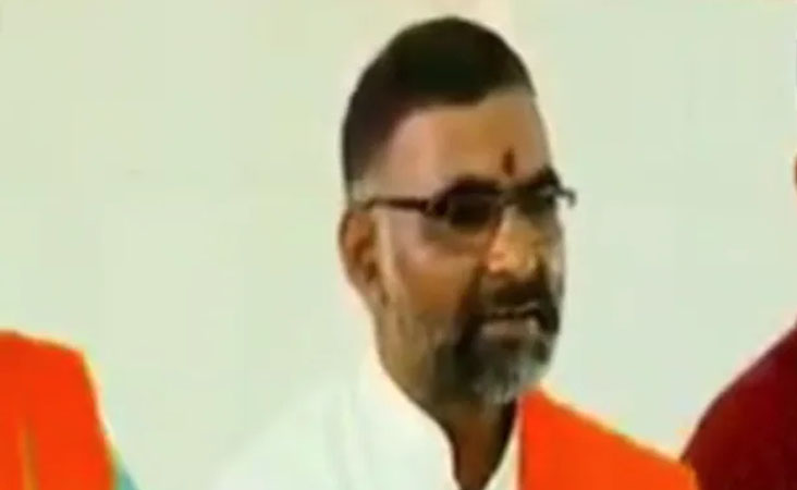 ’ہم نے گاندھی جی کو نہیں بخشا، پھر آپ کیا چیز ہیں‘، بیان دینے والا ہندو مہاسبھا لیڈر گرفتار