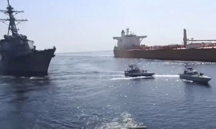 ایران نے امریکہ پر لگایا تیل ٹینکر کی چوری کا الزام، دیکھیے سمندر میں بنائی گئی ویڈیو