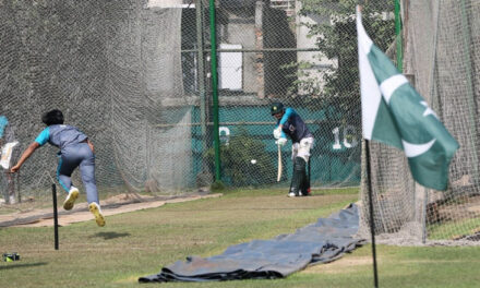 پاکستان کرکٹ ٹیم کی ایک حرکت سے بنگلہ دیش میں ہنگامہ، سیریز رد کرنے کا مطالبہ