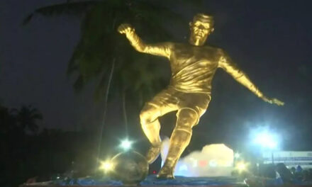 گوا میں کرسٹیانو رونالڈو کے نئے مجسمہ پر تنازعہ، پرتگالی فٹبالر سے لوگ کیوں ہیں ناراض؟