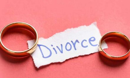 تین بھائیوں نے اپنی بیویوں کو ایک ساتھ دیا طلاق، کیا آپ وجہ جاننا چاہیں گے؟