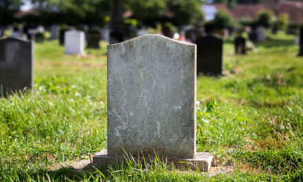 ’نشہ سے مرنے والوں کو قبرستان میں نہیں ملے گی جگہ‘، آسام کی ایک قبرستان کمیٹی کا فیصلہ