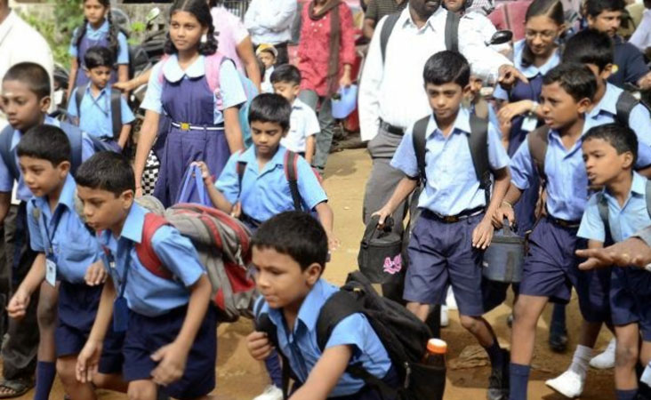 مسلم اکثریتی گاؤں میں دباؤ بنا کر اسکولی دعاء میں تبدیلی، وزیر تعلیم نے سخت کارروائی کا دیا حکم
